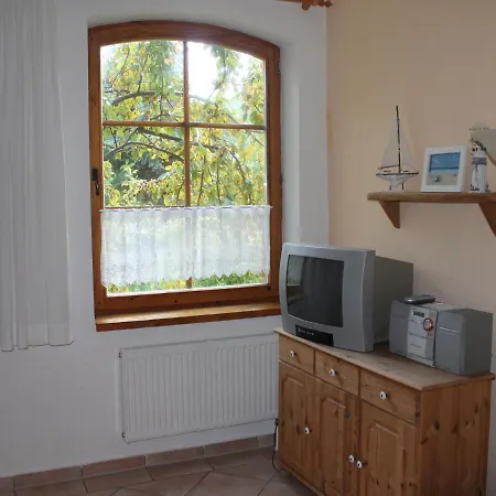 Appartamento Cozy With Sauna In